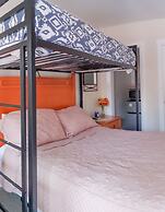 Gena's Sierra Inn & Restaurant