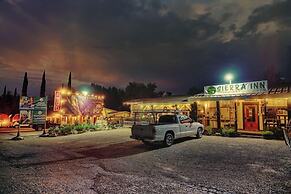 Gena's Sierra Inn & Restaurant