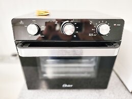 Gena's Sierra Inn & Restaurant