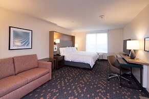 Holiday Inn & Suites Detroit - Troy by IHG