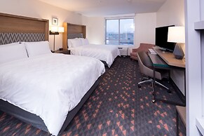 Holiday Inn & Suites Detroit - Troy by IHG