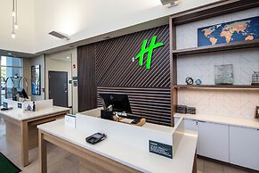 Holiday Inn & Suites Detroit - Troy by IHG