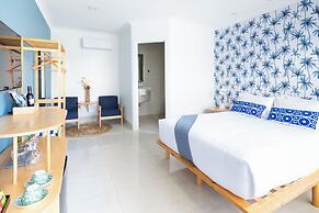 Tessa's on the Beach Boutique Hotel