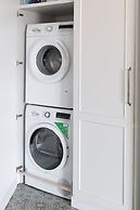 Chic and Sunny in the Heart of Tel Aviv