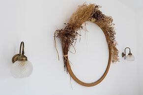 Chic and Sunny in the Heart of Tel Aviv