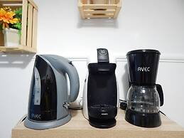 Feels Like Home 2 - One Bedroom Apartment