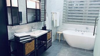 Stunning 3-bed House in Tema-ahenfie Villa