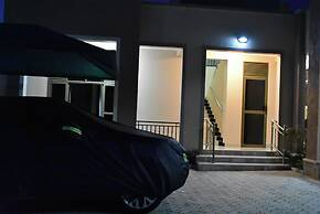 Studio Furnished Apartments Entebbe