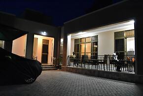Studio Furnished Apartments Entebbe