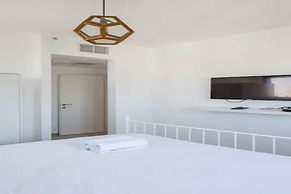 O&O Group-Magical 4BR Panoramic Sea View