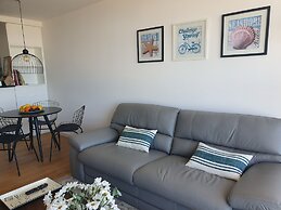 Modern Apartment First Line Beach, Montevideo UY