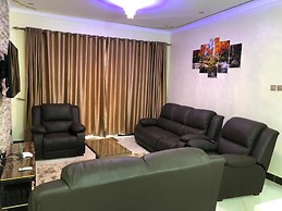 Lovely 2 Bed Apartment in Entebbe