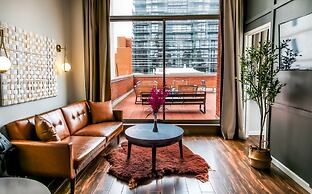 The Modernist Hotel