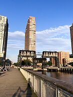 The Modernist Hotel