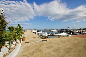 Erica Piano Terra 150m From the Beach