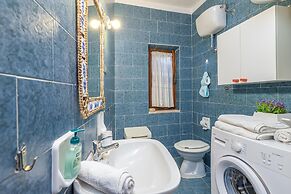 Erica Piano Terra 150m From the Beach