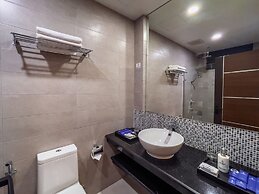 Sky Beach Maldives Hotel