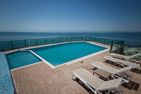 Vira Otel Suites
