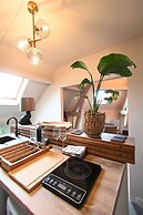 Cheap, Affordable Luxury in Antwerp Cc-4