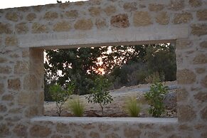 Luxury Villa With Private Pool Kika Residences