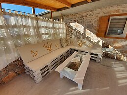 Holiday House Zip , Murter