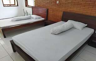 Borobudur Kampung Homestay - Aziz