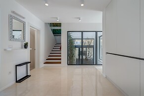 Sea Bliss Luxury Villa - Sevid