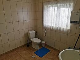 Cozy 1 Bed Cottage in Ognen, Near Karnobat, Burgas