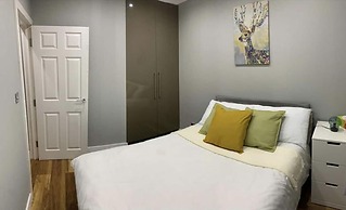 Charming 2-bed Apartment