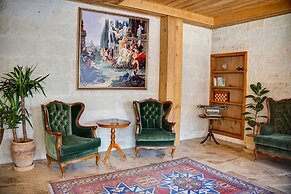 House 1938 Special Cave Hotel