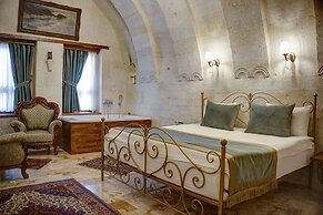 House 1938 Special Cave Hotel