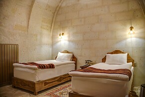 House 1938 Special Cave Hotel