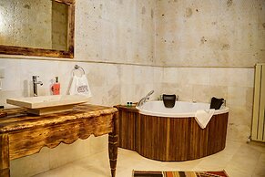 House 1938 Special Cave Hotel