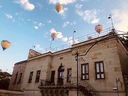 House 1938 Special Cave Hotel