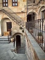 House 1938 Special Cave Hotel