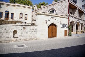 House 1938 Special Cave Hotel