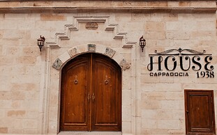 House 1938 Special Cave Hotel