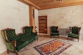 House 1938 Special Cave Hotel