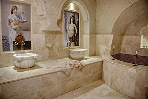 House 1938 Special Cave Hotel