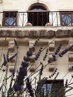 House 1938 Special Cave Hotel