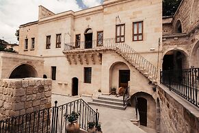 House 1938 Special Cave Hotel