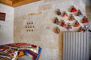 House 1938 Special Cave Hotel