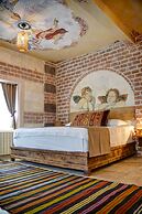 House 1938 Special Cave Hotel