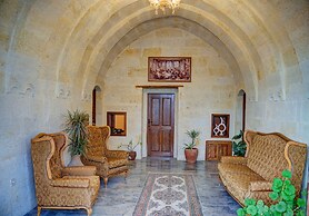 House 1938 Special Cave Hotel