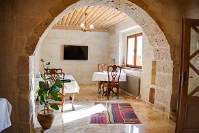 House 1938 Special Cave Hotel