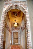 House 1938 Special Cave Hotel