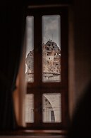 House 1938 Special Cave Hotel