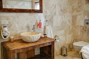 House 1938 Special Cave Hotel