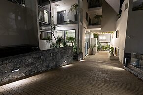 Lazar Lux Suites - Ammoudara