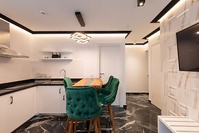 Lazar Lux Suites - Ammoudara